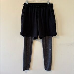 ALO Yoga Stability 2-in-1 Tights Shorts Men's Large Gray Black Zip Pocket